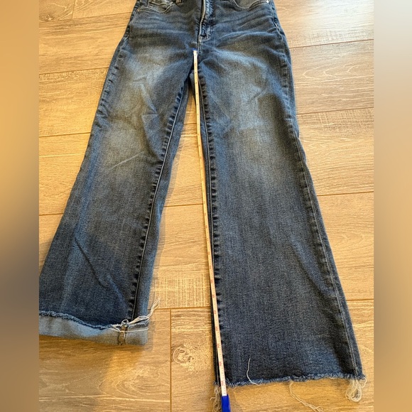 Risen by Social Threads Women's Jeans - Picture 8 of 10